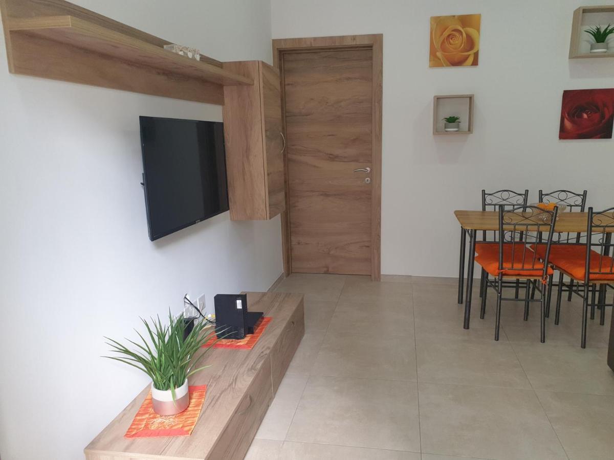 סיינט פול ביי Modern Apartment In Central Bugibba מראה חיצוני תמונה